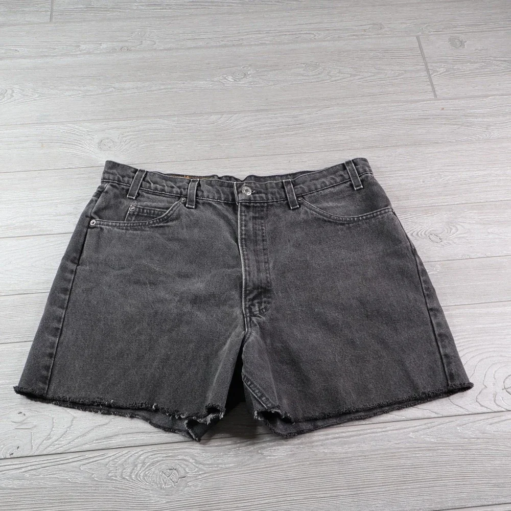 Vintage Levi's 550 Relaxed Fit Shorts Men's 38 Black Denim Made USA